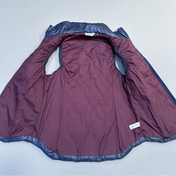 ATHLETA Responsible Down navy blue zippered vest, S. - Picture 5 of 7